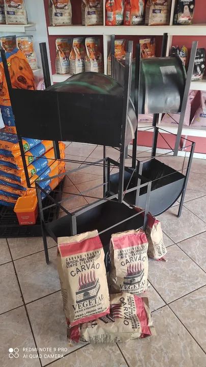 Churrasqueira e Carvão - Foto 2