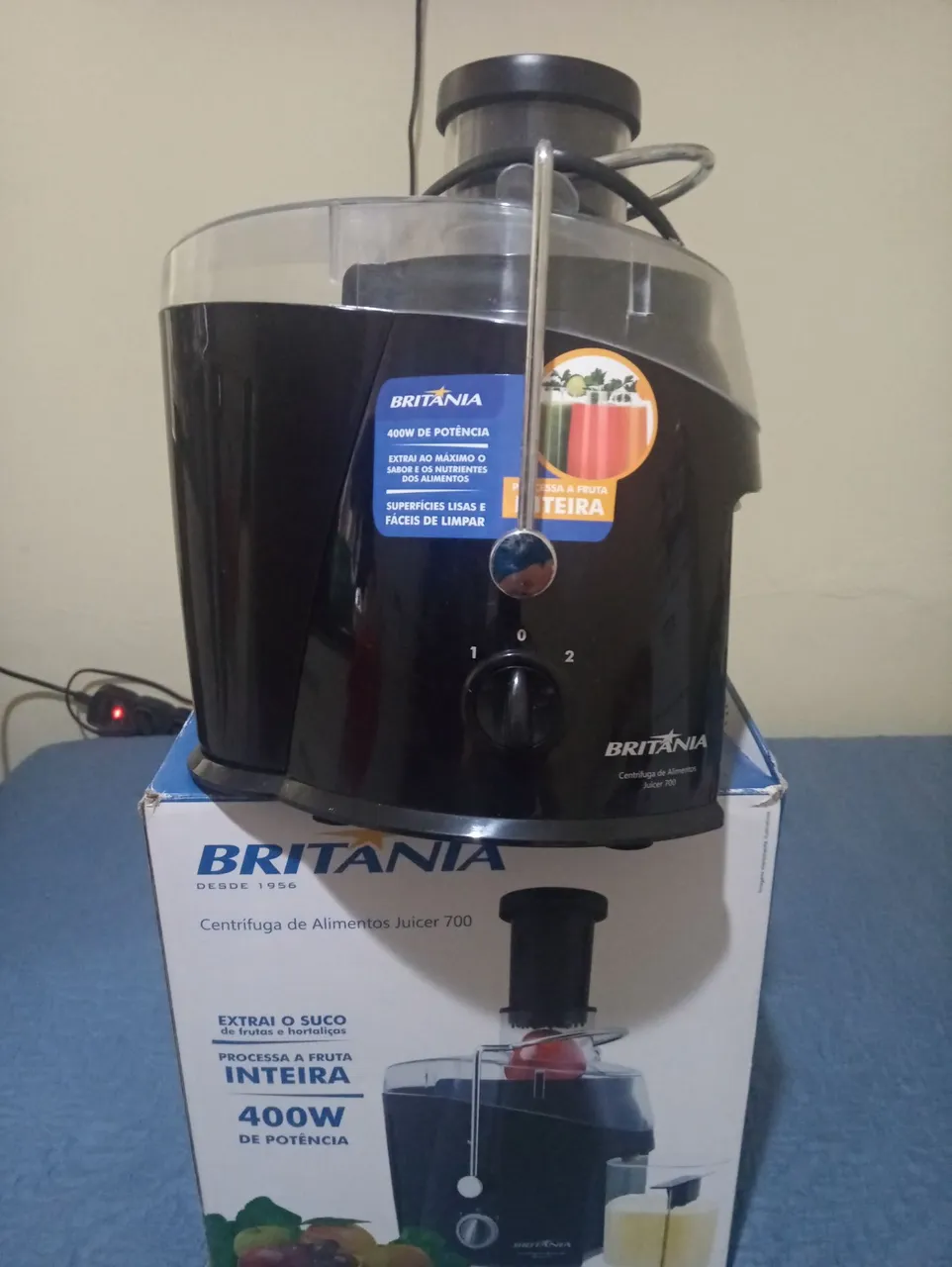 Centrifuga de Alimentos Britânia Juicer 700 - 400W