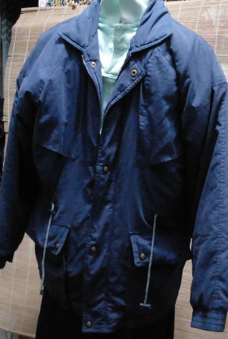 LOTE 30 ROUPAS FRIO MASC FEM E INFANTIL - Foto 4