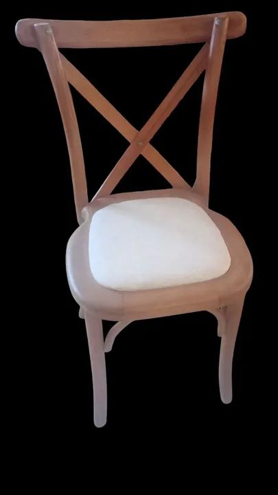 Vendo 42 cadeiras Cross (juntas) - Foto 3