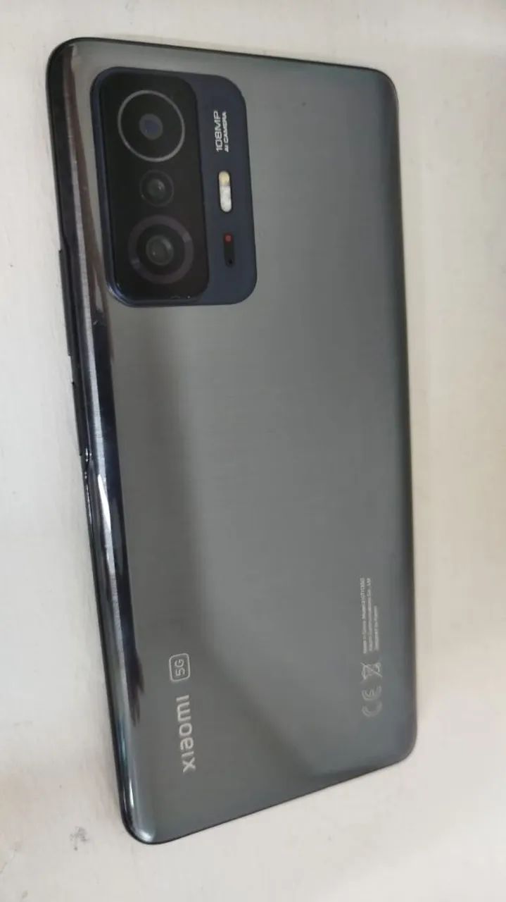 Xiaomi 11T 5G - Design Elegante e Câmera de 108MP