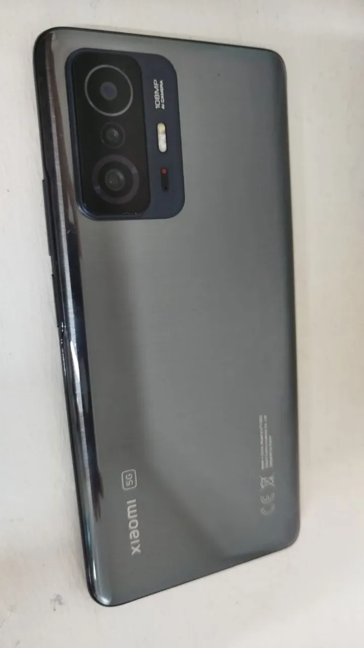 Xiaomi 11T 5G - Design Elegante e Câmera de 108MP