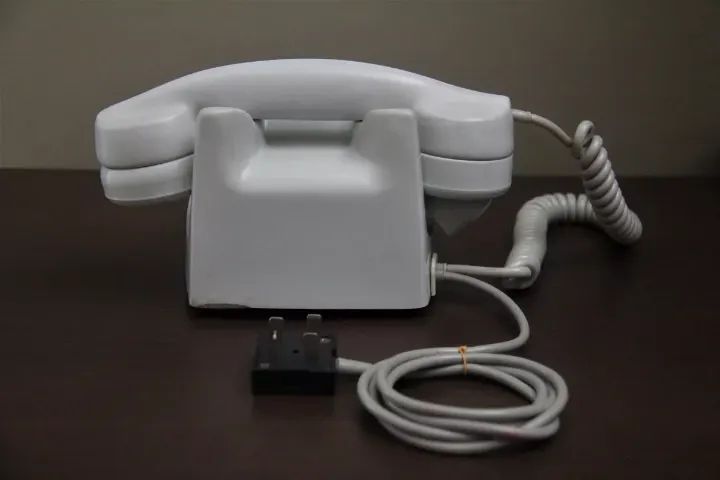 Telefone Ericson LM - CTB - Baquelite Rara Cor Gelo - Anos 30  - Foto 4