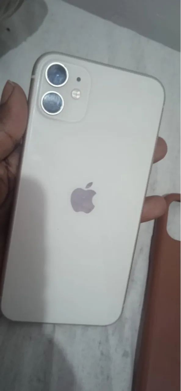 iPhone 1164315886024323120