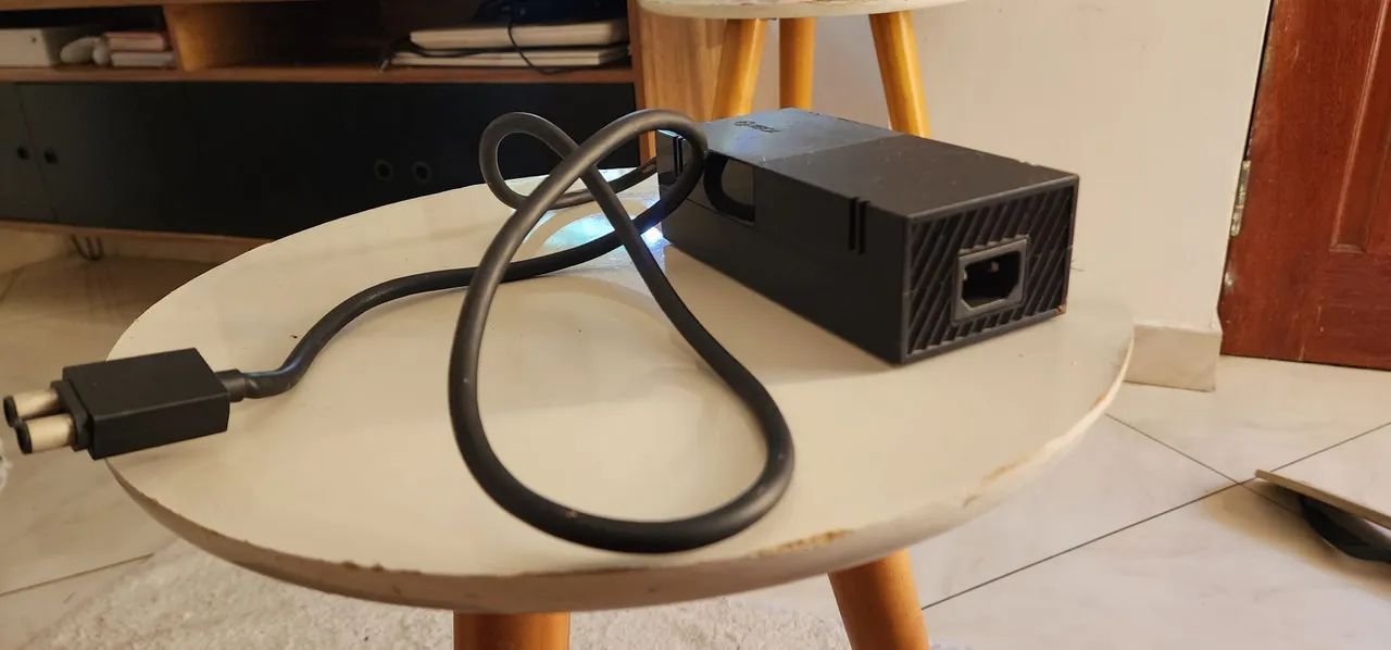 Xbox One 500 Gb (Modelo 1540) - Foto 5