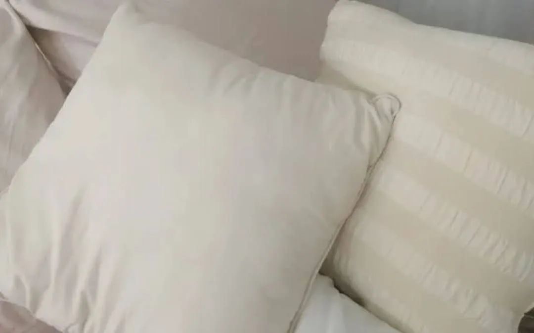 NOVO - Kit cobre leito Edredom Queen Bege 5 peças A Casa - Cama dos sonhos.<br> - Foto 4