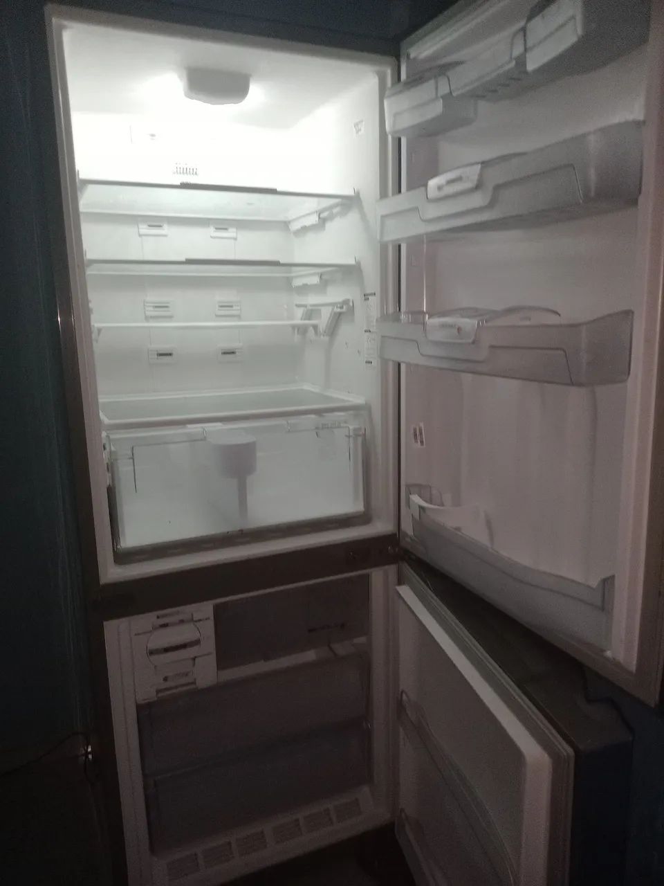 Vendo Geladeira Brastemp Inverse - Foto 5
