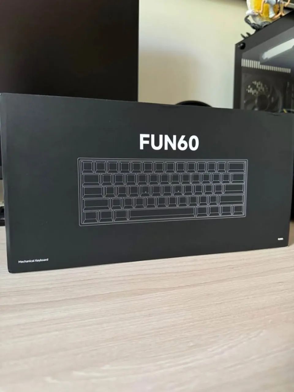 Teclado Akko Monsgeek Fun60 Pro Wired (Lacrado) - Foto 4