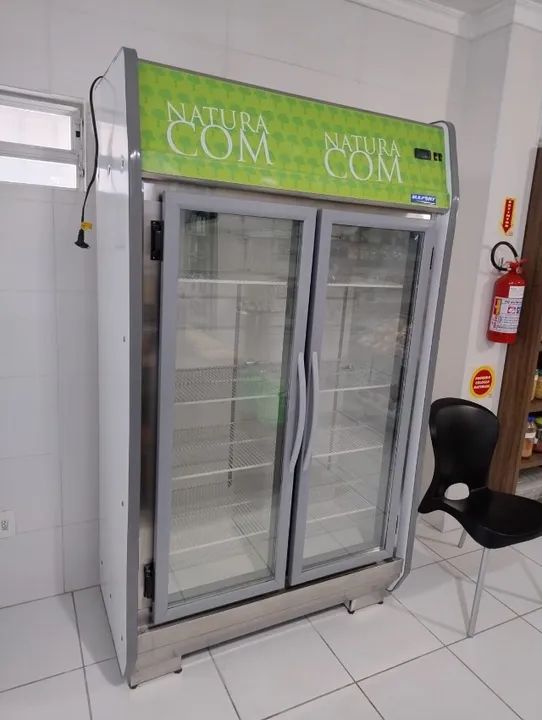 Refrigerador Expositor 2 Portas EAS 120 GL Frios e Laticínios  - Foto 4