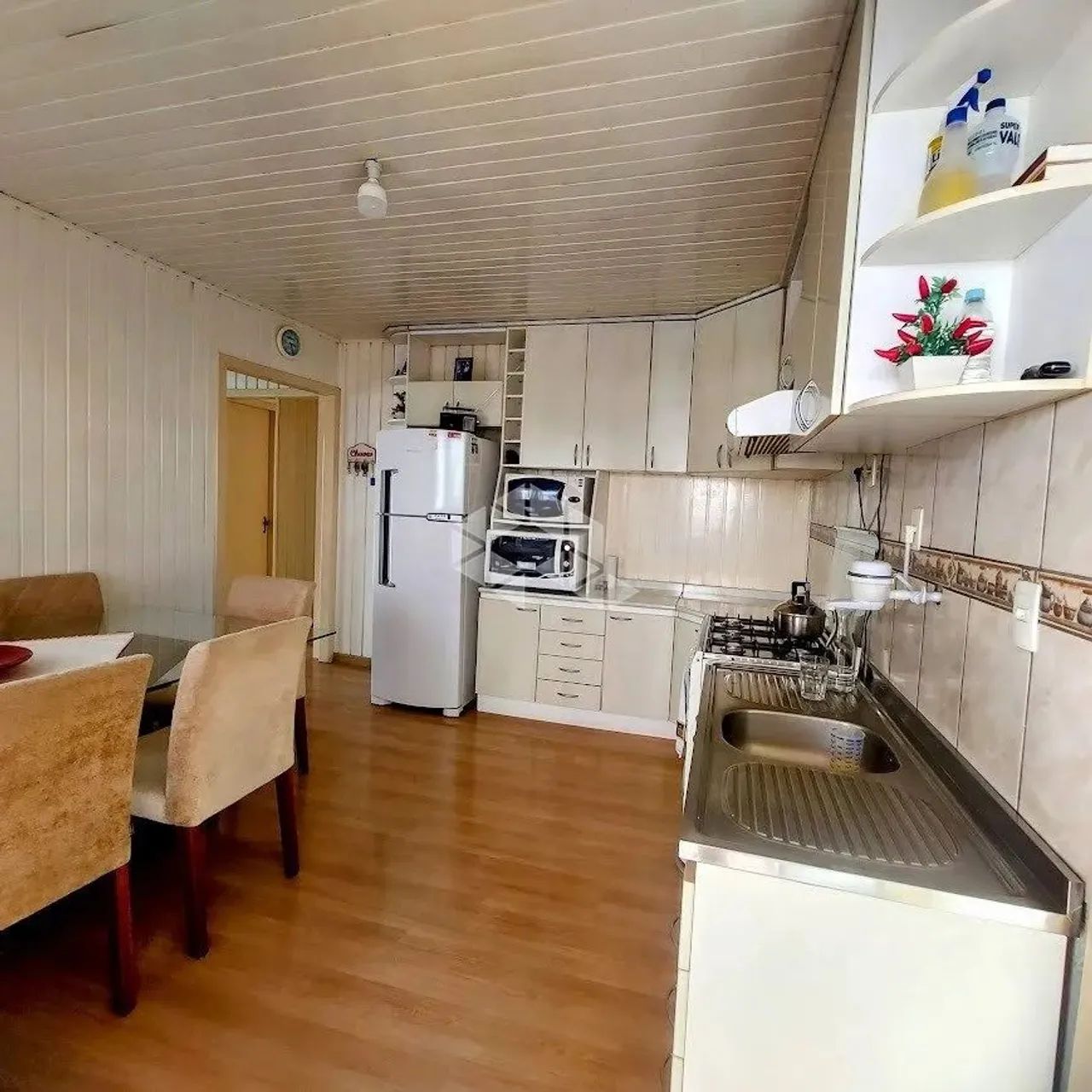 Casa com 3 dormitórios no Bairro Vinosul - Foto 4