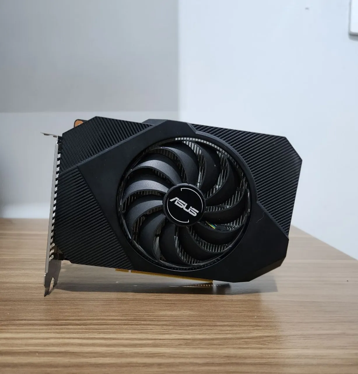 GTX 1650 4gb ASUS