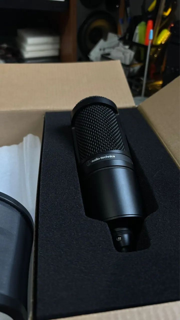 Microfone Audio-Technica AT2020 - Foto 4
