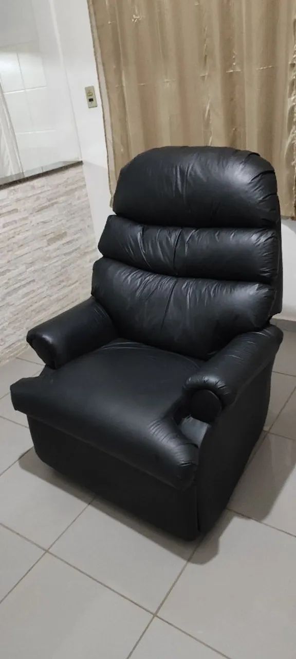 Dad's Armchair64297412157187125