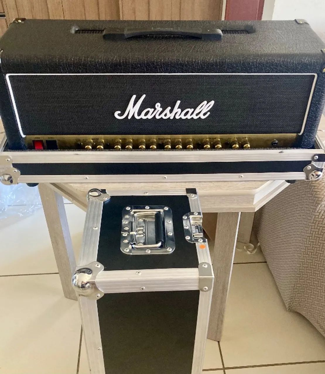 Amplificador Guitarra Valvulado Marshall Dsl100hr Muito Novo + Case 220v - Foto 4