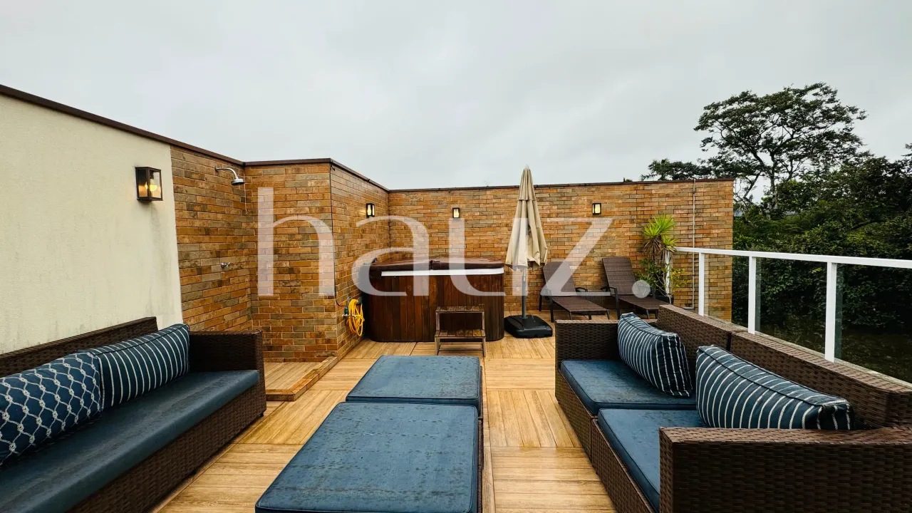 APARTAMENTO PARA LOCAÇÃO ANUAL, COM 3 DORMITÓRIOS, 140M2, NA RIVIERA DE SÃO LOURENÇO/BERTI