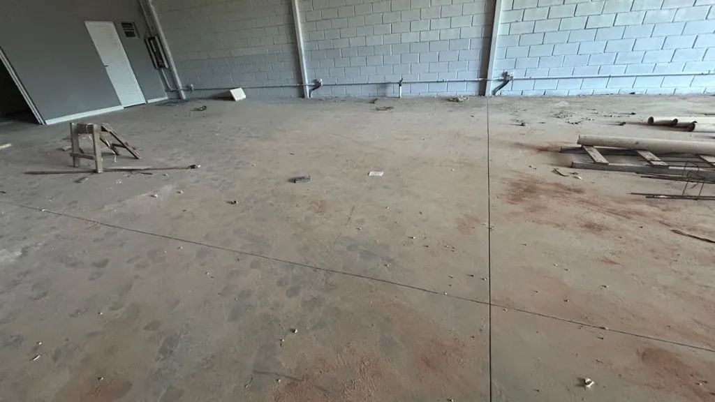 ALUGO 3 BARRACÃO 336M² CADA UM TOTALIZANDO 1.008 M² - Foto 4