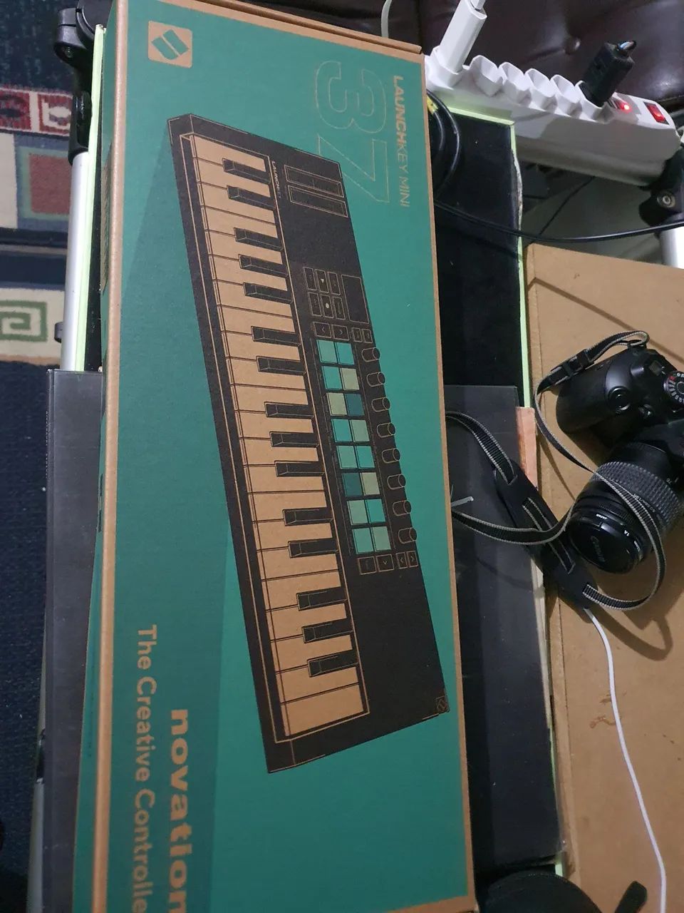 Launch key mini 37 mk4 - Instrumentos musicais - Jardim Botânico