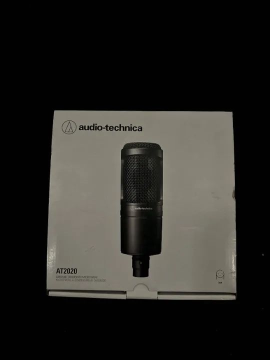 Microfone Condensador Audio Technica AT2020 Profissional na Caixa  - Foto 3