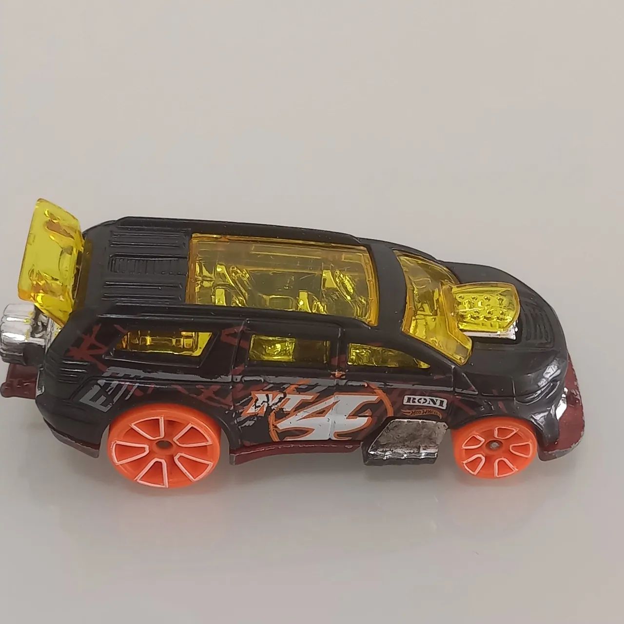 Miniatura Hot Wheels - Carro Tuning - Foto 2
