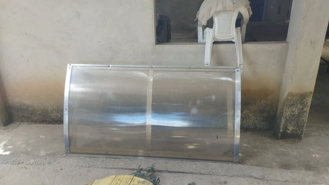 Toldo de acrílico 64301535840771120