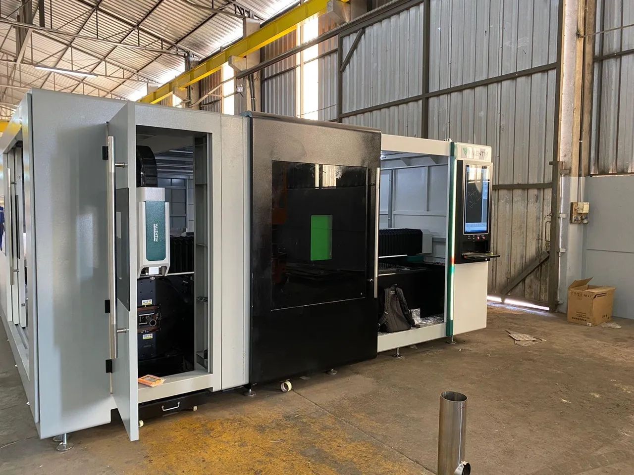 Laser tubo64313450390787125