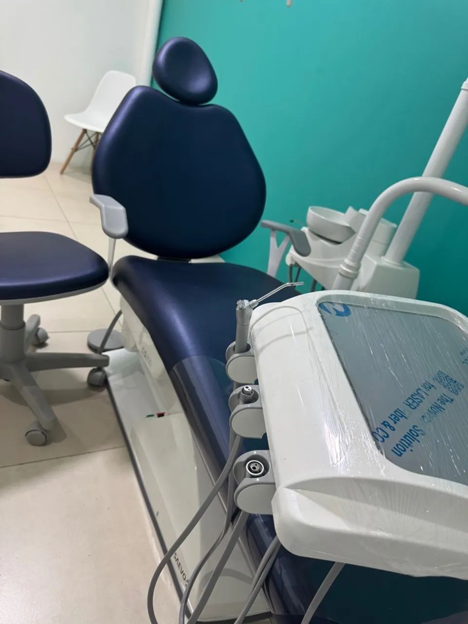 Cadeira Odontológica Completa Saevo - Foto 4
