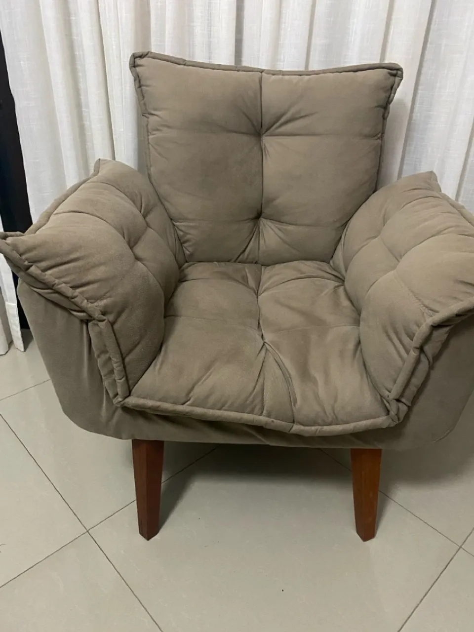 Vendo três poltronas