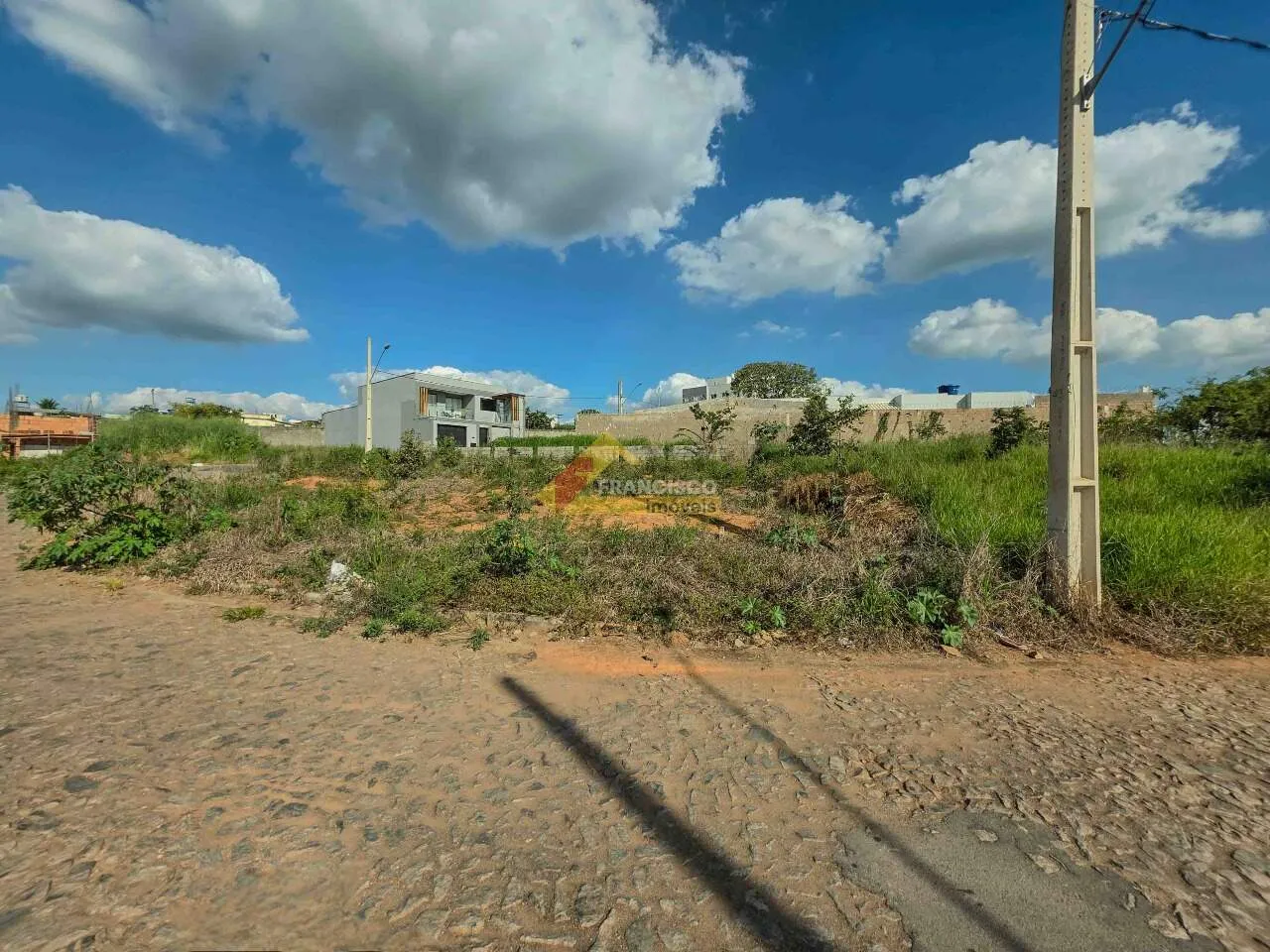 Lote à venda, Santa Bárbara - Divinópolis/MG