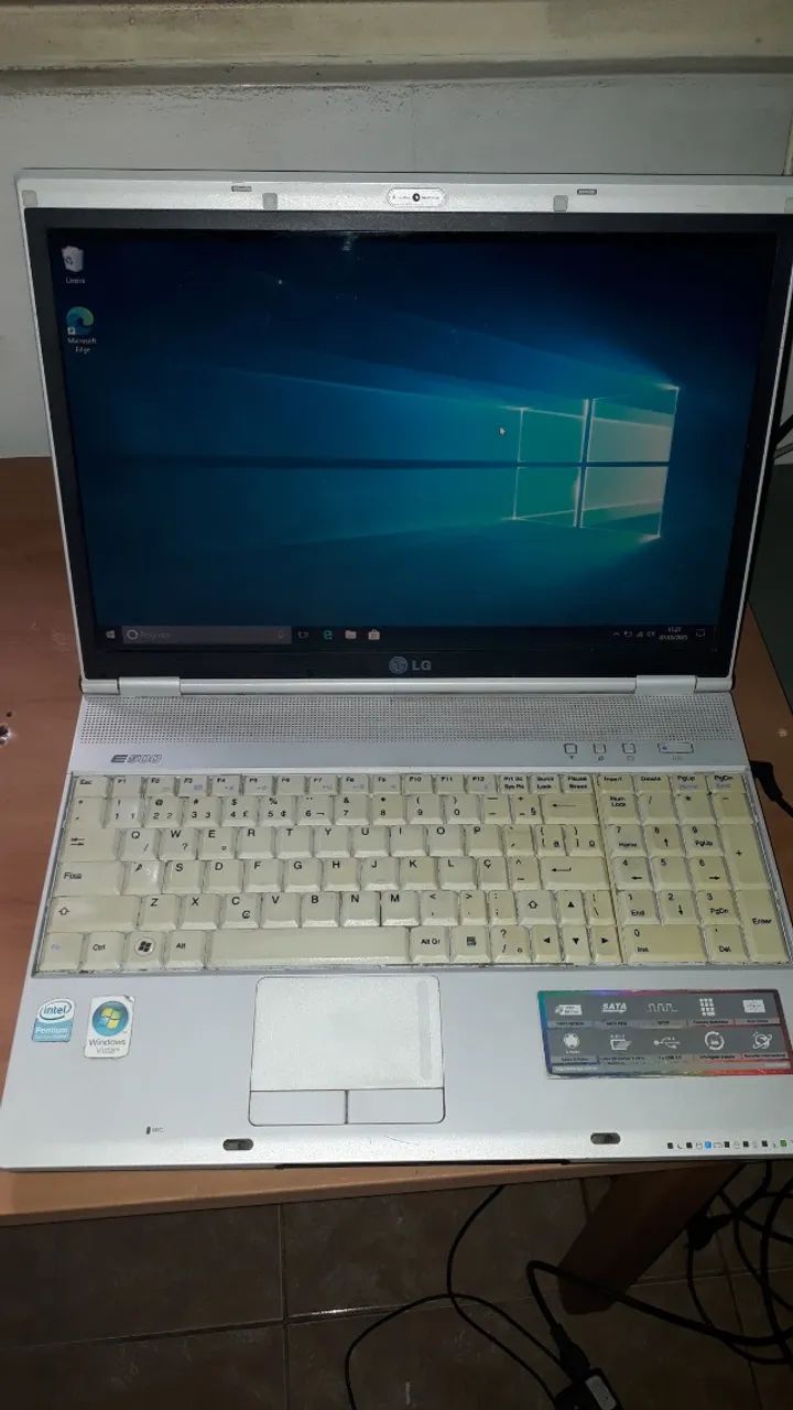 Notebook LG e500 com SSD. Pronto para uso.
