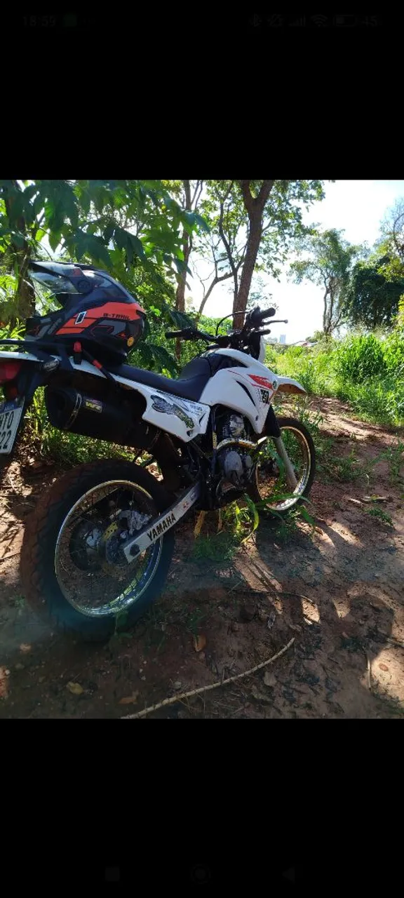 Moto Yamaha XTZ 250 Lander 2011/2012
