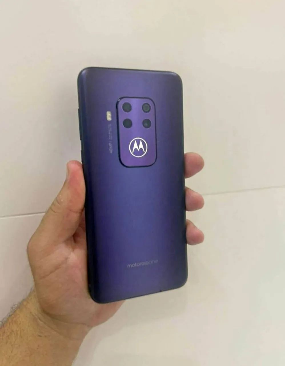 Celular Motorola One Zoom  - Foto 4