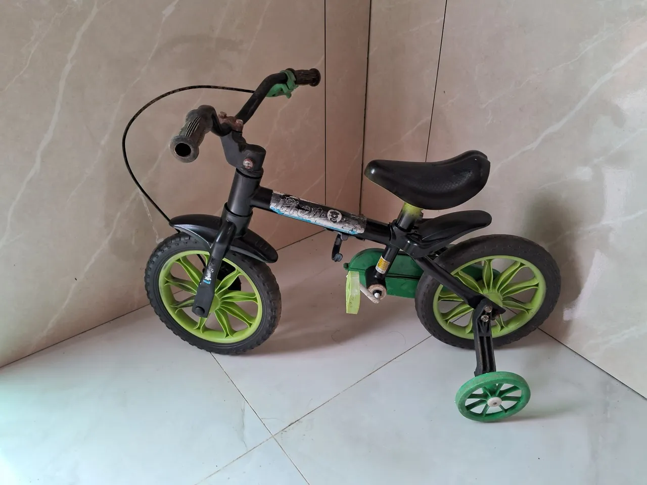 Bicicleta Infantil com Rodinhas
