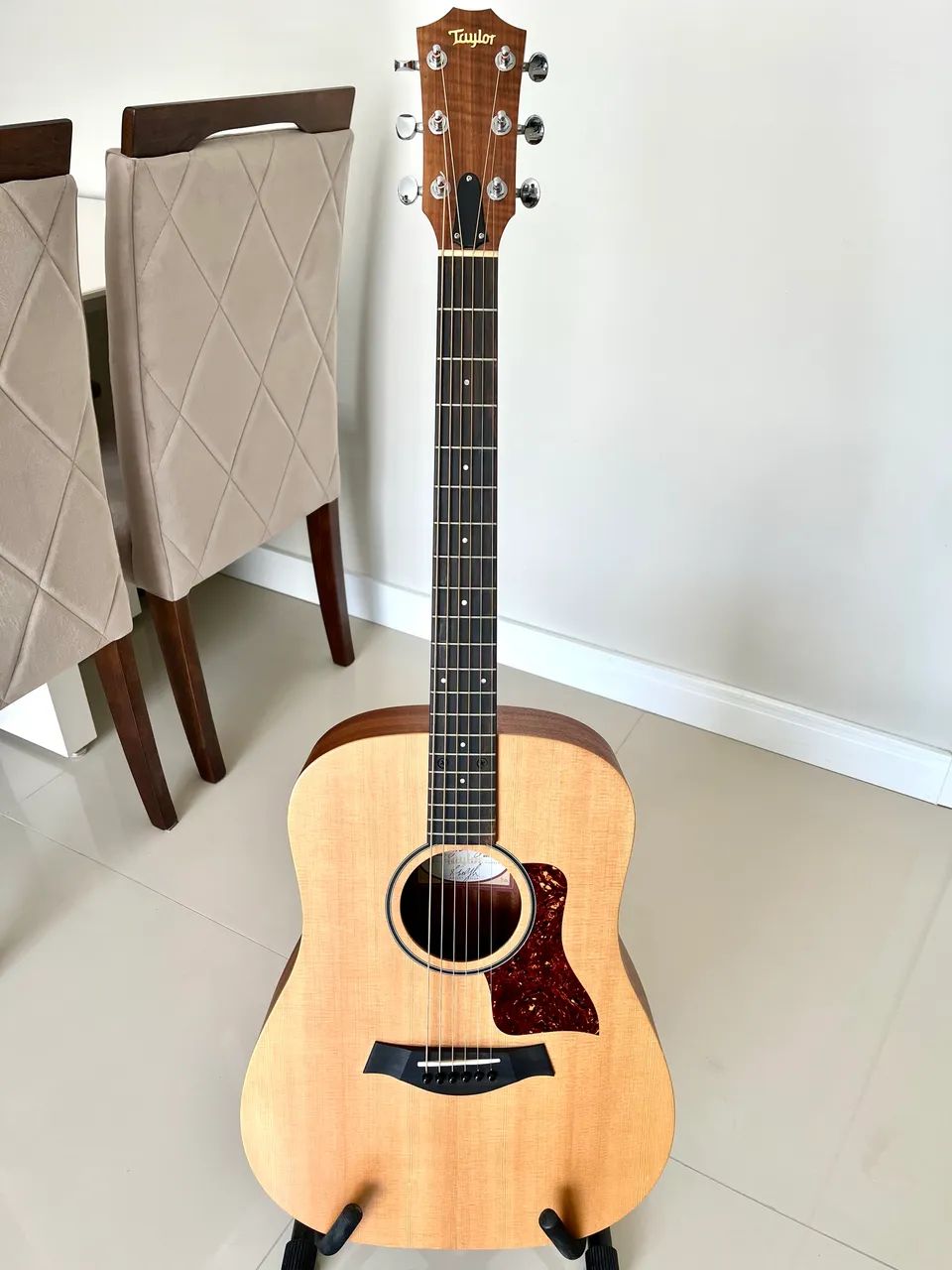 violao taylor big baby