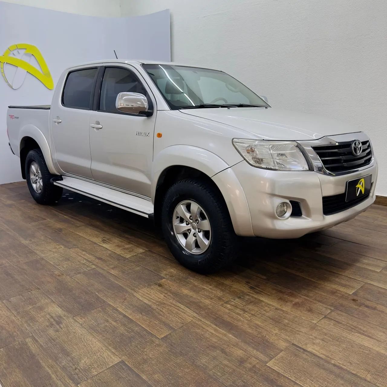 Toyota Hilux CD SR 4X2 2.7 16v/2.7 Flex Aut. 2012