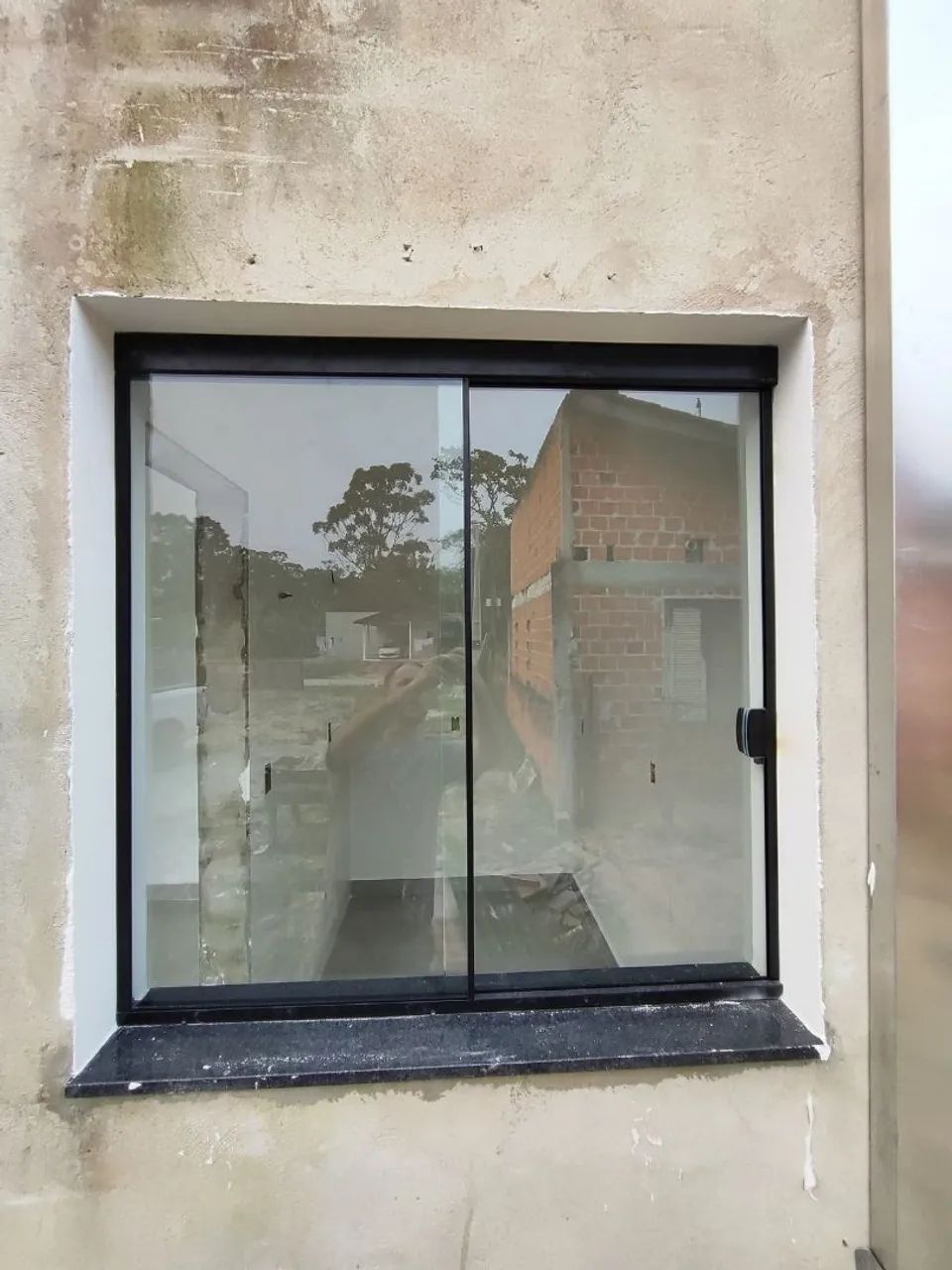 02-Panel Window with 8-mm Clear Tempered Glass64750591444993121