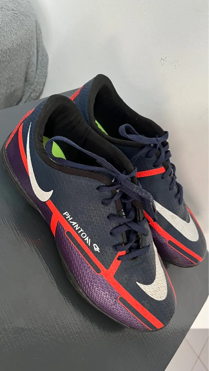 Chuteira Nike Phantom
