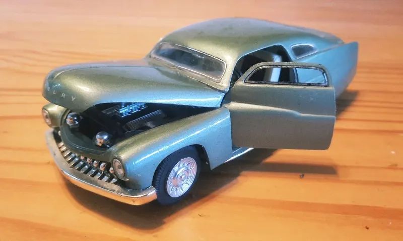 Miniatura Do Mercury 1949 em escala 1:28 - Sunnyside - Foto 2
