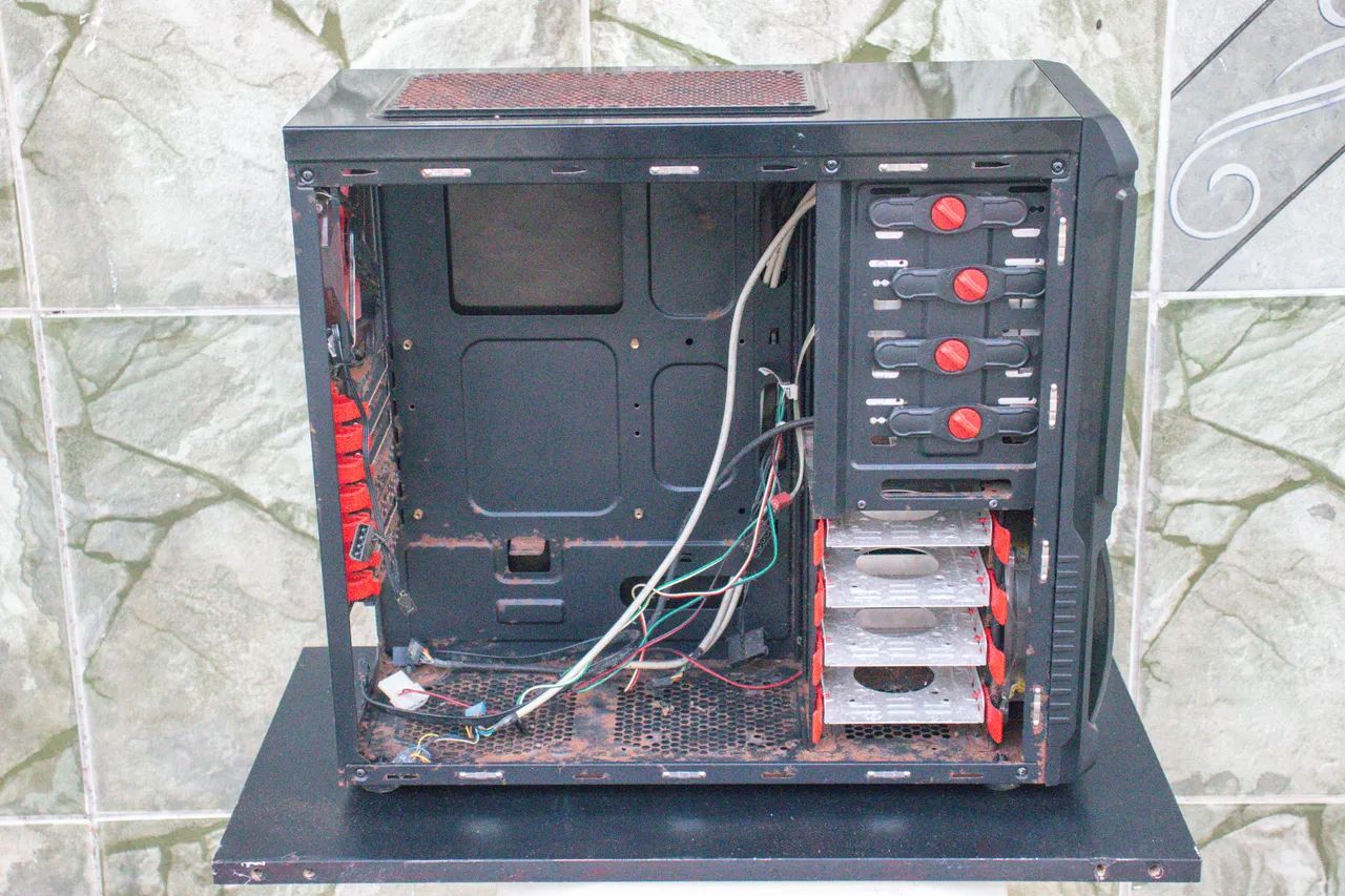 Gabinete/ Case - Foto 3