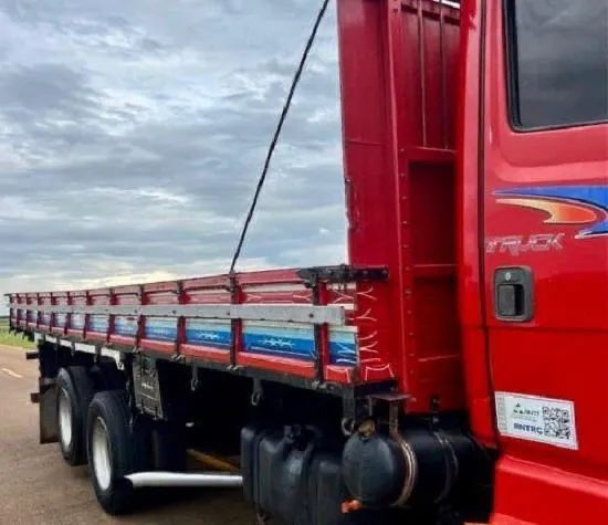  Mercedes-Benz 1620 /carroceria /2011 - Foto 6