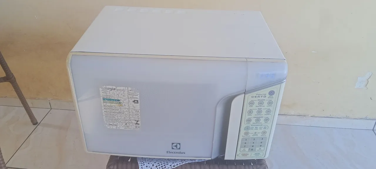 Micro-ondas Electrolux 31litros
