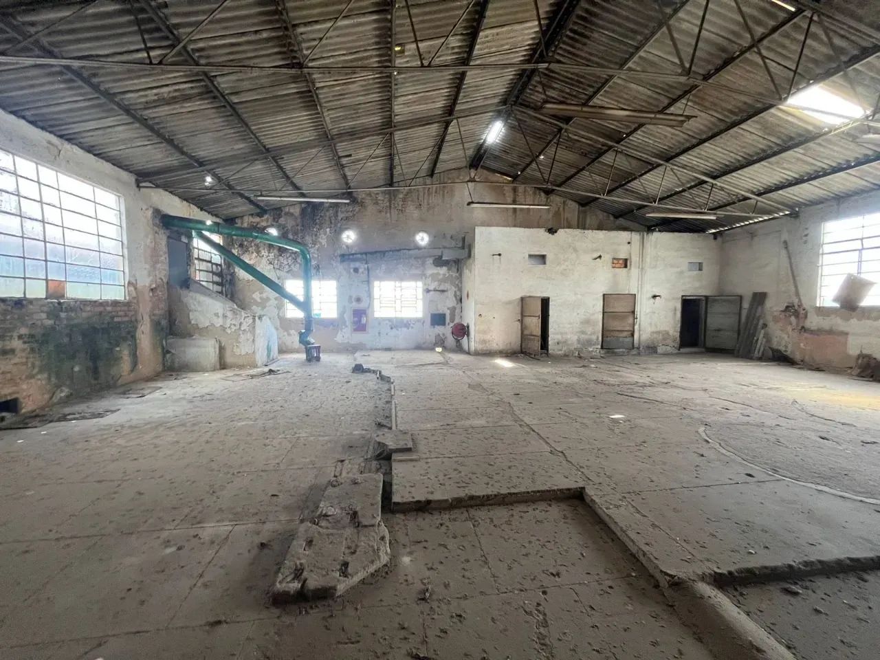 Aluguel Commercial / Industrial Contagem MG - Foto 3