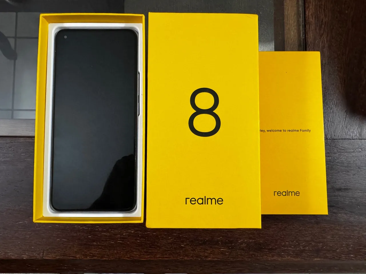 Realme 8 usado apenas 2 anos