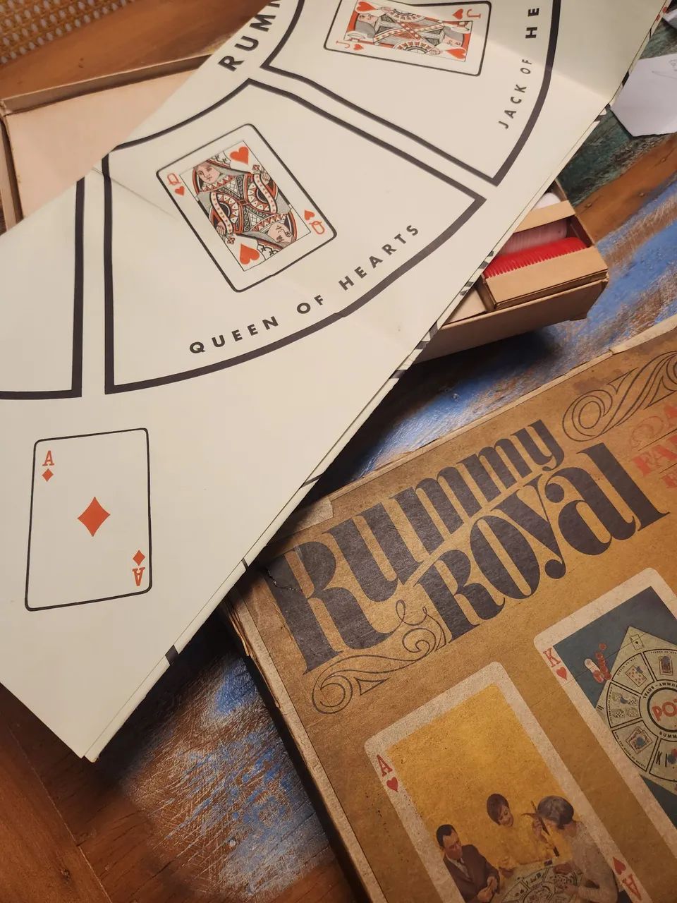  Jogo de cartas vintage "Rummy Royal" da Whitman.  - Foto 3