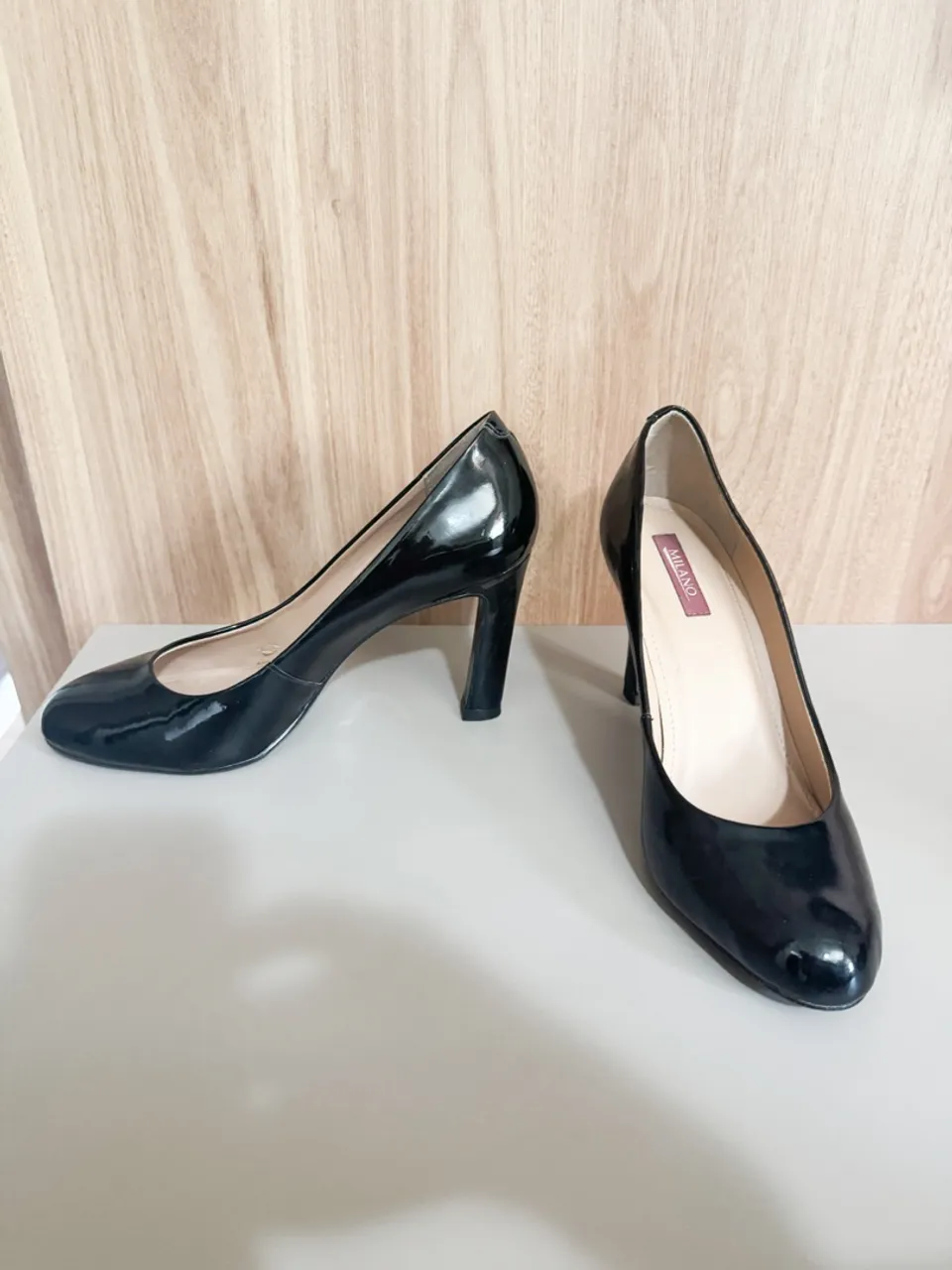 Sapatos de Salto Femininos Preto Milano