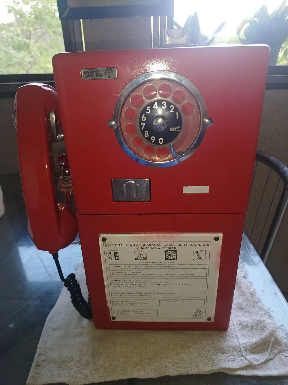 Telefone Orelhao público de ficha 