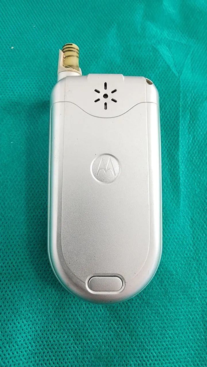 CELULAR MOTOROLA V185 (DEFEITO)  - N13770 - Foto 3