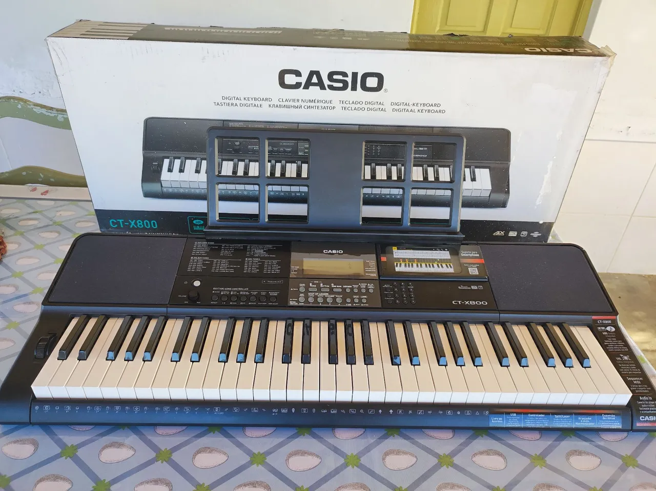 Teclado Casio CT-X800