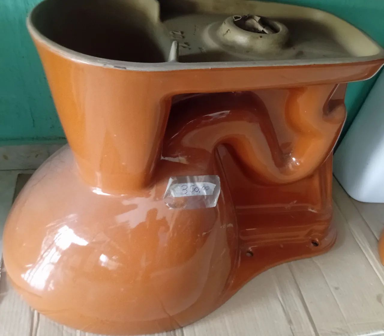 Vaso marrom sem caixa acoplada - Unidade64861124848897120