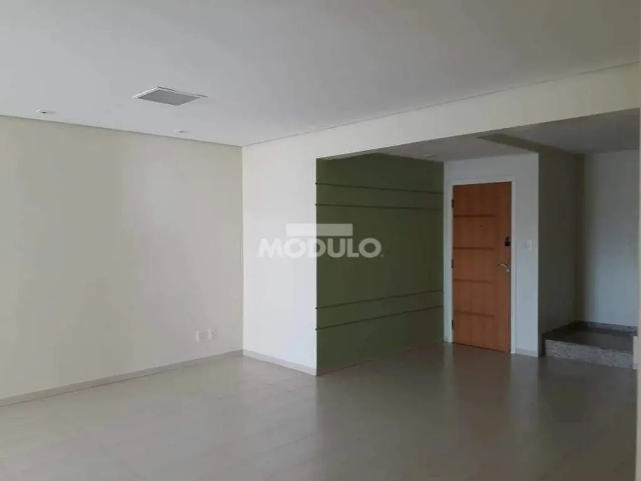 Cobertura para locação no bairro Santa Mônica com 3 quartos