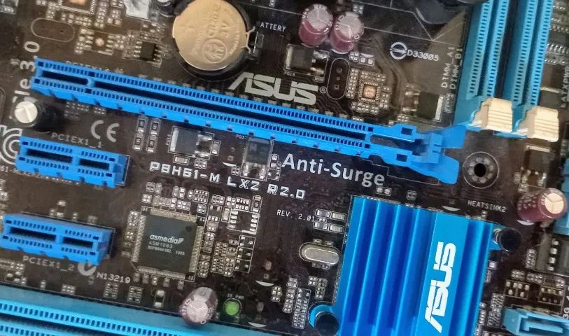 ASUS Motherboard Kit + Intel Core i5 Processor64297084525953121
